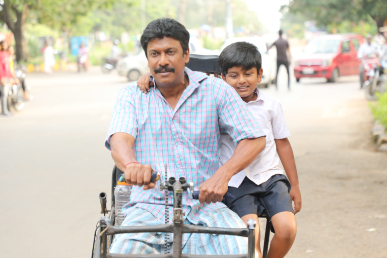 'Vimanam': Heartwarming Tale of Dreams Takes Flight