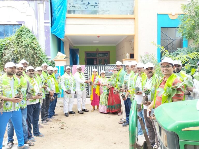 Telangana's "Haritha Haram" Blossoms: Bandlaguda Jagir's Door-to-Door Plant Distribution Drive