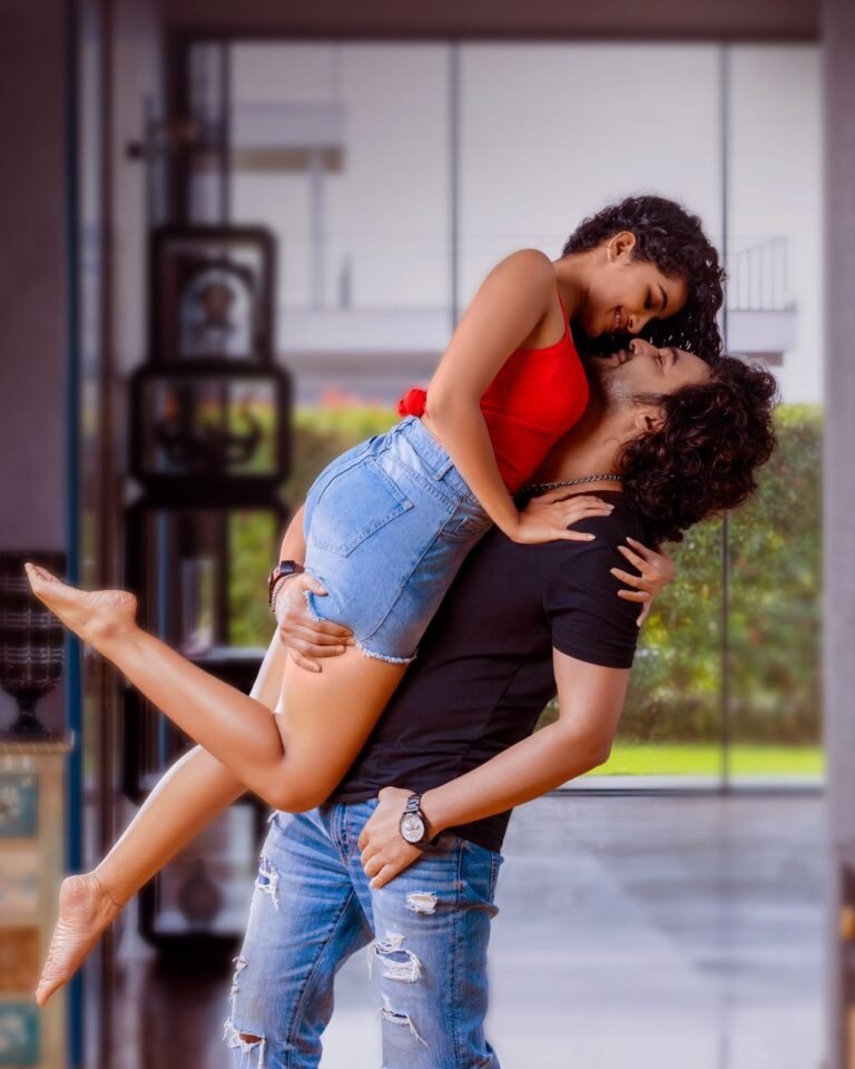 Tillu Square' Pushes Release Date to March 29th