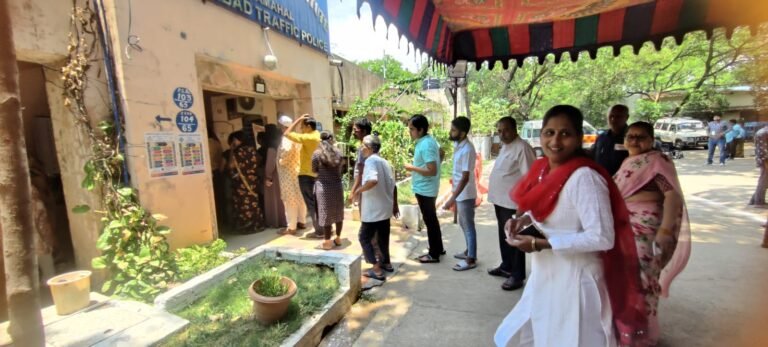 Voters protest in Nagarkurnool