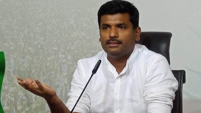 విశాఖను రాజధానిగా పరిశీలించాలి