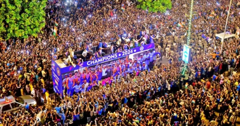 టీ20 ప్రపంచకప్ విక్టరీ పరేడ్‌లో అపశృతి